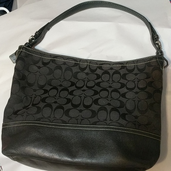 Coach Handbags - Coach Classic Canvas Signature Bag